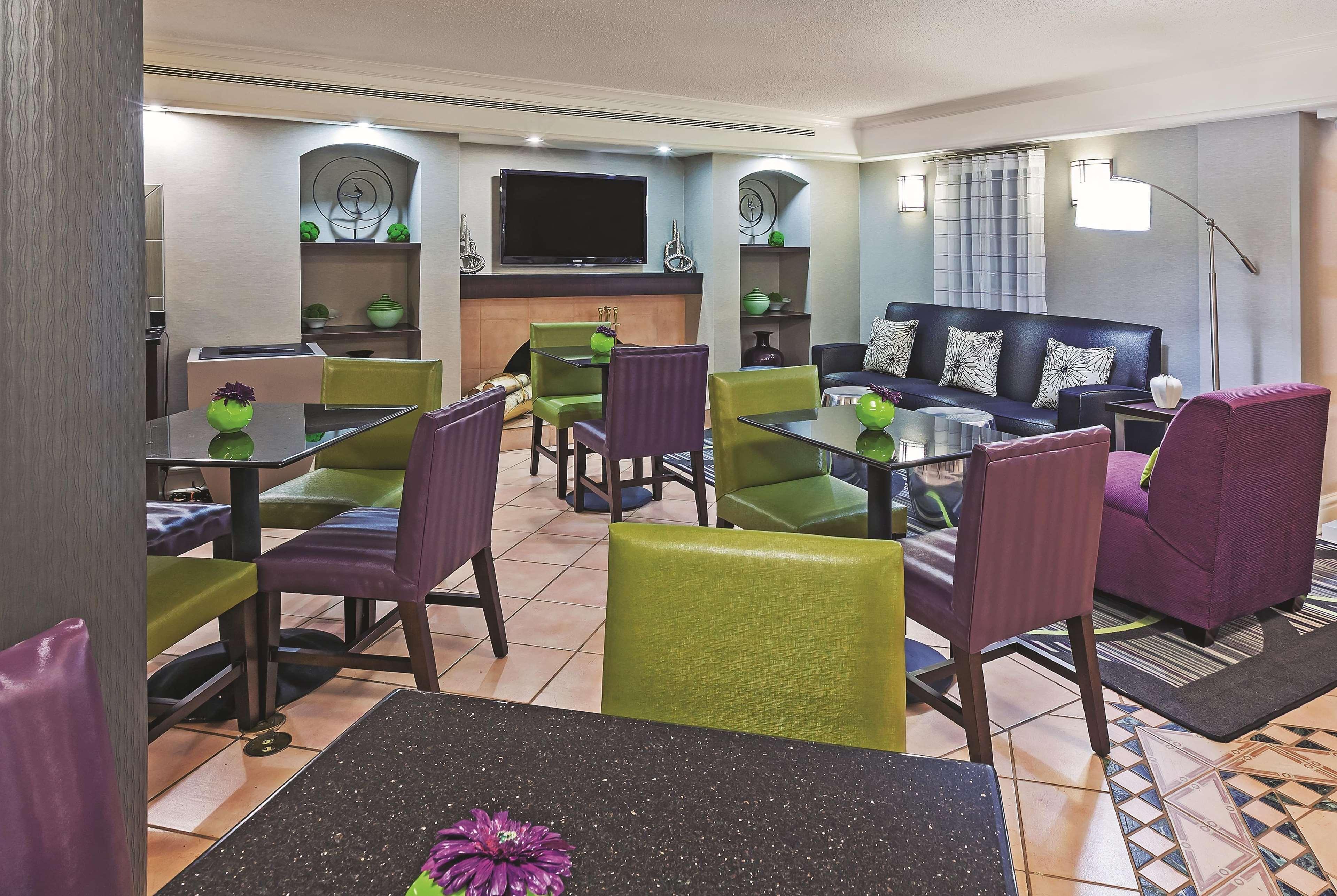 Hotel Travelodge By Wyndham Houston Cy-fair 3*