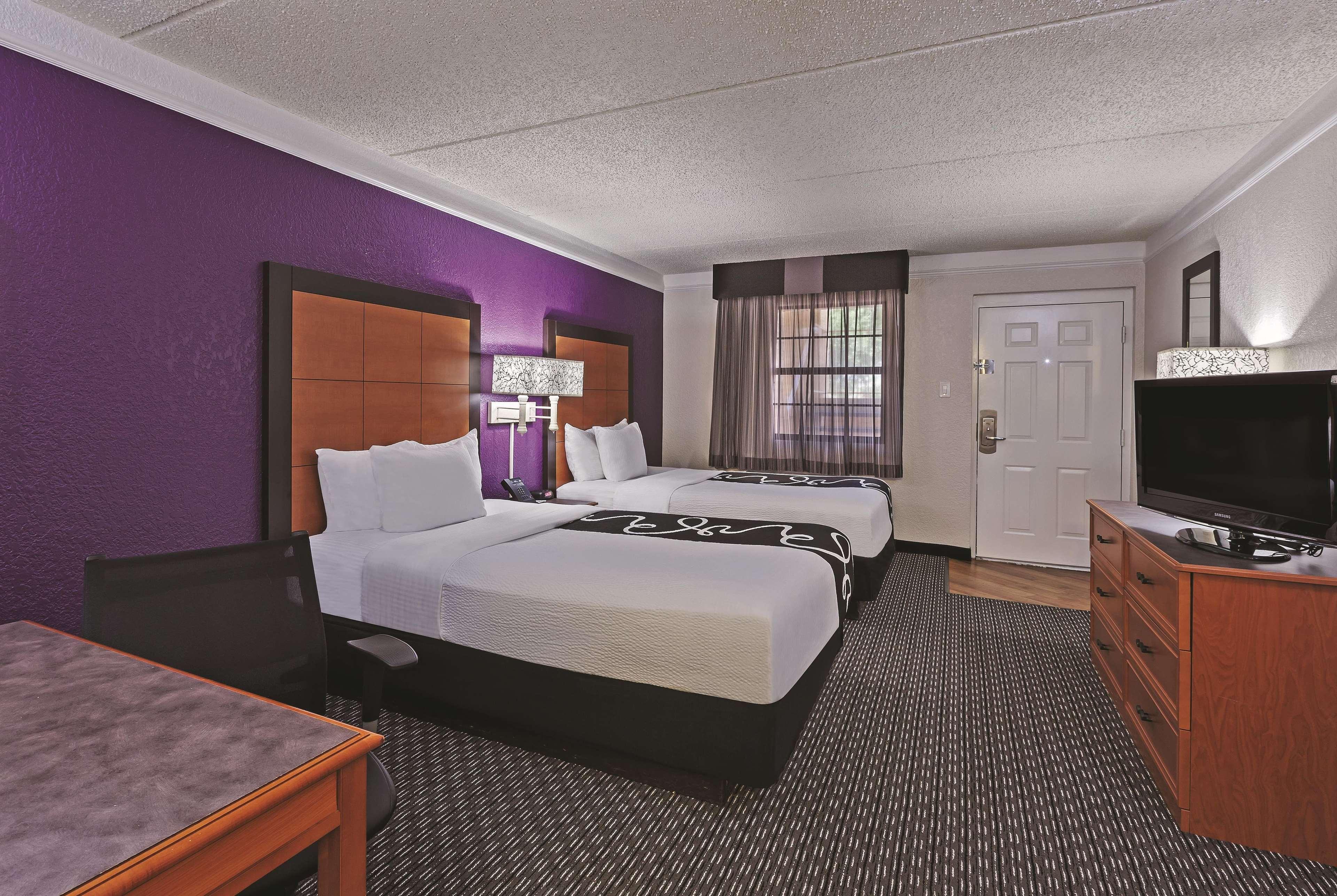 Travelodge By Wyndham Houston Cy-fair