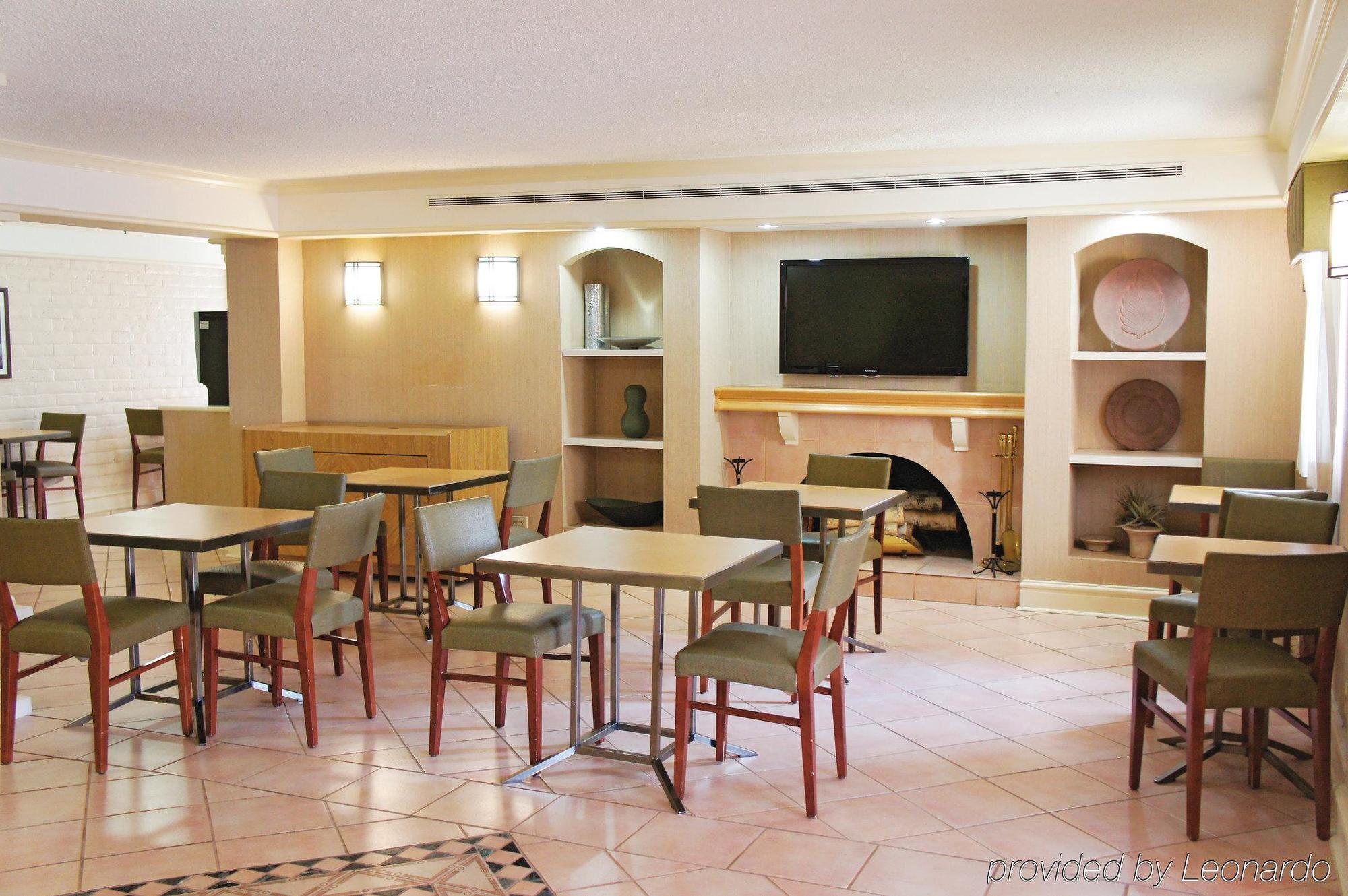 Hotel Travelodge By Wyndham Houston Cy-fair 3*