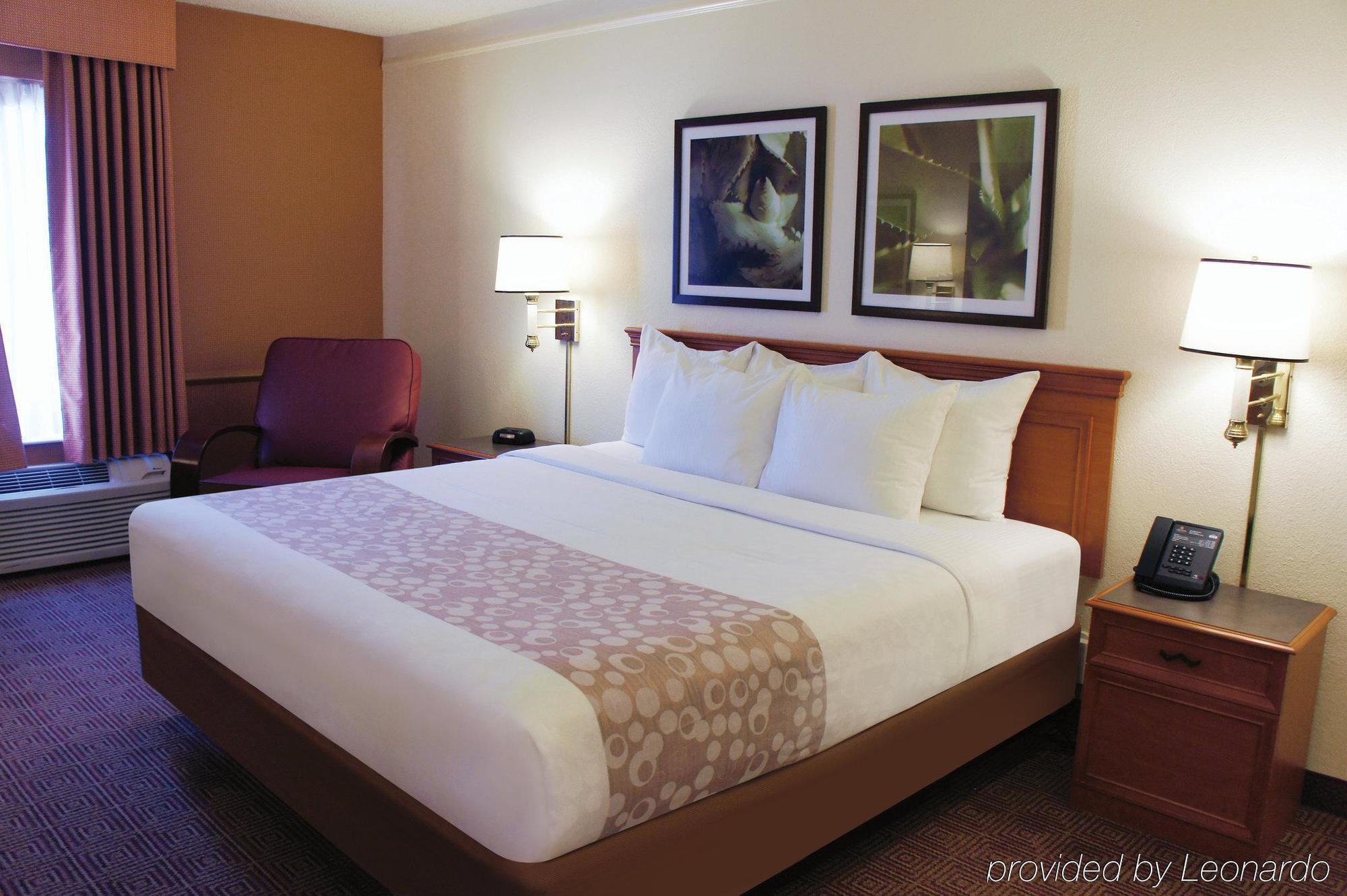 Travelodge By Wyndham Houston Cy-fair