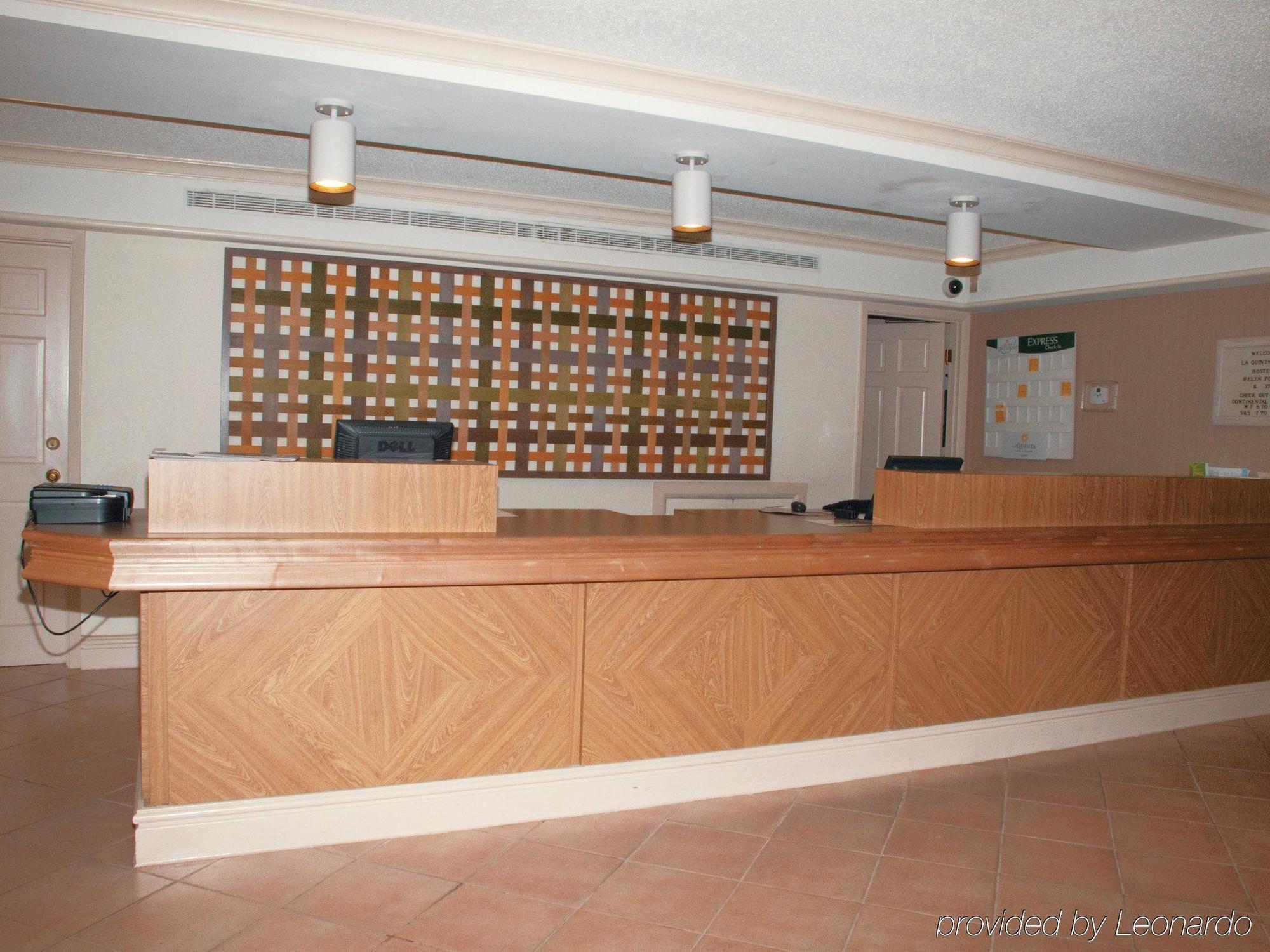 Travelodge By Wyndham Cy-fair Cypress