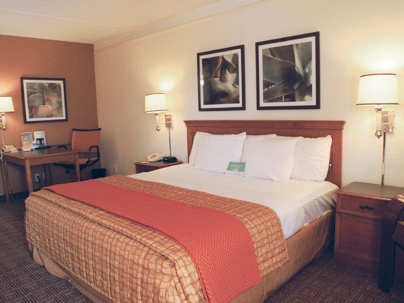 Travelodge By Wyndham Houston Cy-fair